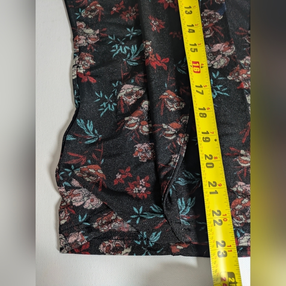 Free People EUC Womens Size Xs 3/4 Sleeve Floral Black Red Blouse Shirt Top Boho - Picture 11 of 14